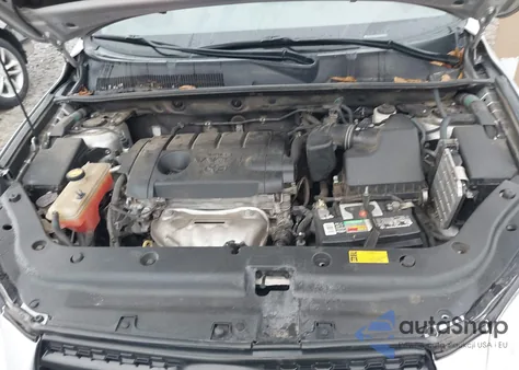 2012 Toyota Rav4 z USA, uszkodzony, nr VIN 2T3ZF4DV8CW153051